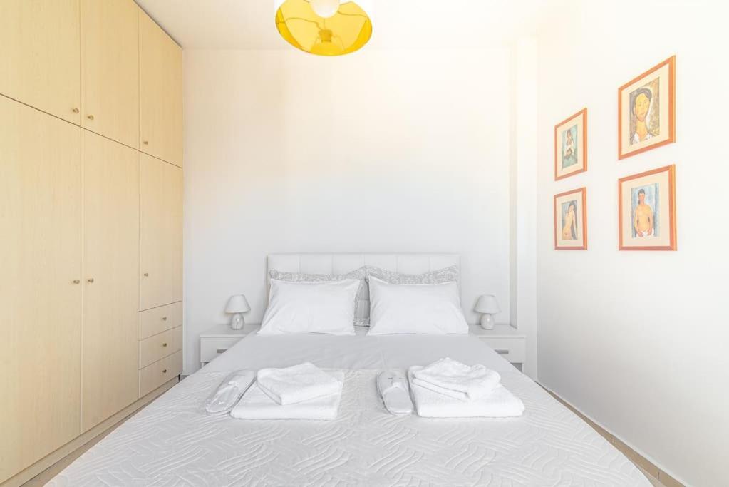 Cozy Apartment In The Heart Of City Center Iraklio Eksteriør billede